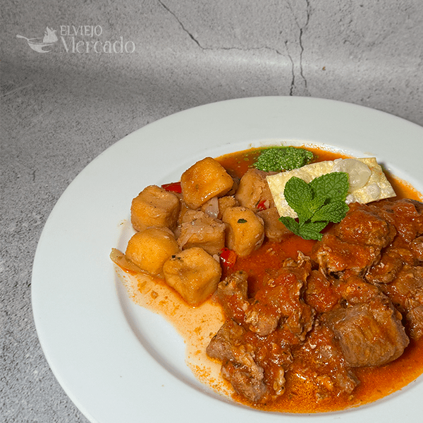 carne-con-tomate-2