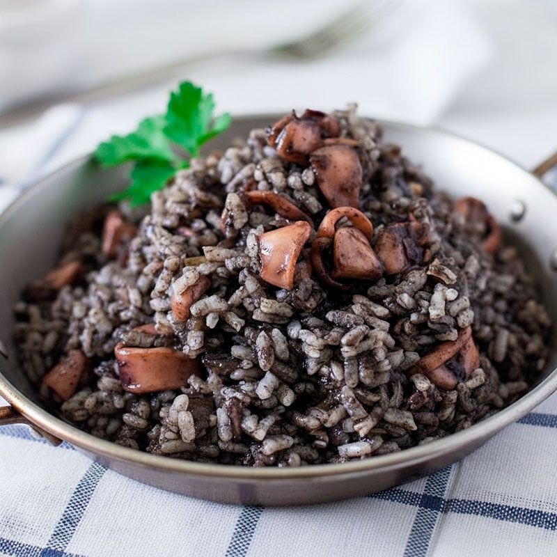 arroz-negro-con-calamares-quinta-gama